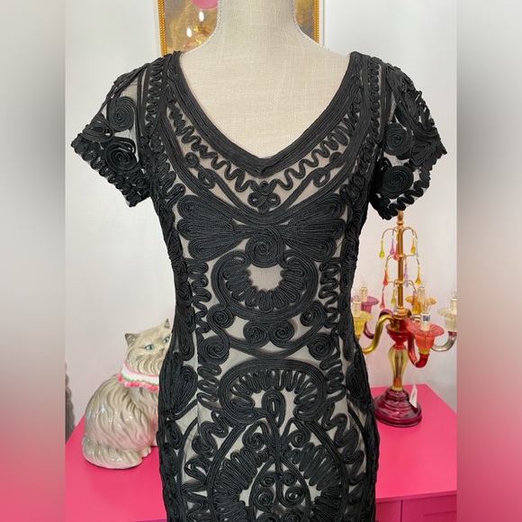 JS COLLECTIONS BLACK NUDE SOUTACHE MERMAID PARTY HOLIDAY GOWN MAXI SIZE 8 - Picture 3 of 9